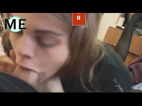 ❤️ Пишка в гърлото, скъсан чорапогащник и скъсани токчета ❤❌ Домашно порно в bg.cbddeluxe.top ❤